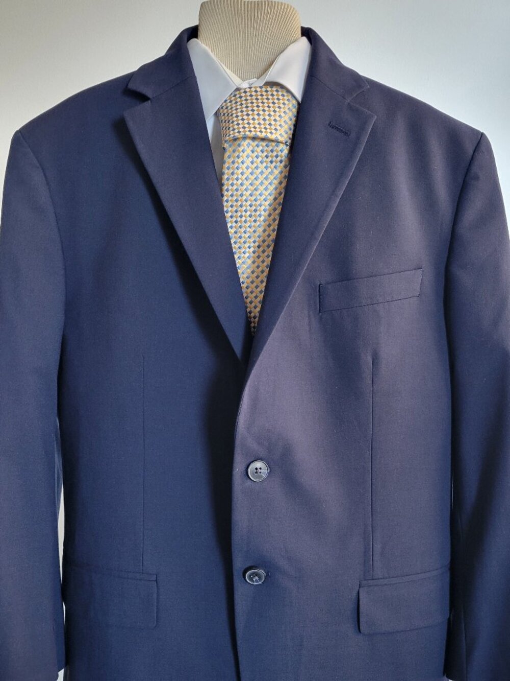 Jos A. Bank Men’s 42S Navy Blue Suit Jacket Tailored Fit 2-Button